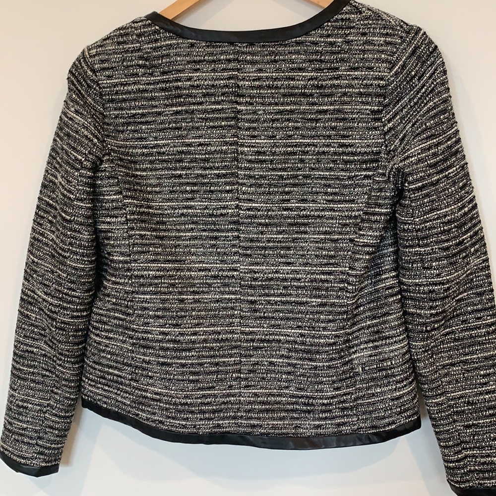 Gorgeous Blazer - image 5